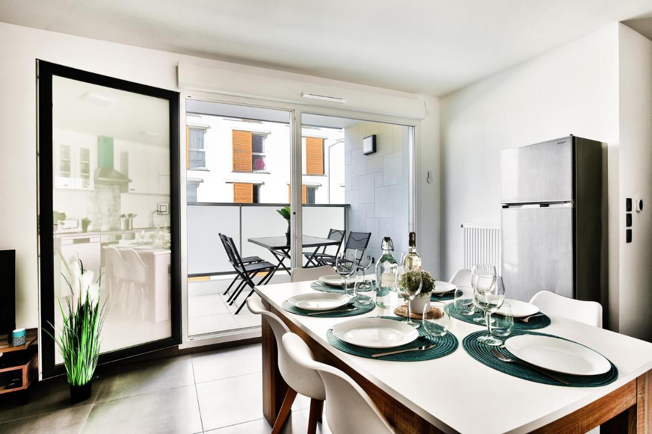 Le Spacieux Lyonnais Apartment Villeurbanne