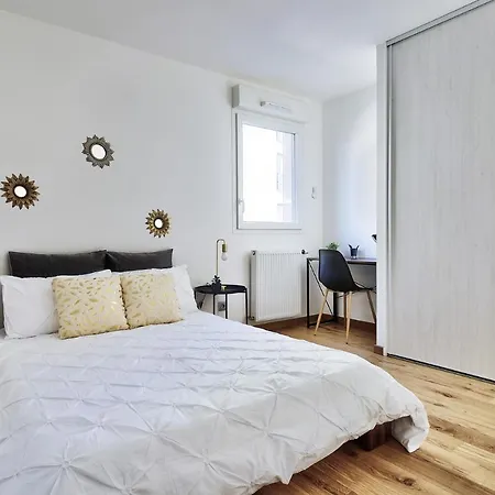 Appartement Le Spacieux Lyonnais Villeurbanne Buitenkant foto