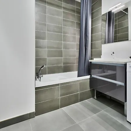 Appartement Le Spacieux Lyonnais Villeurbanne Buitenkant foto